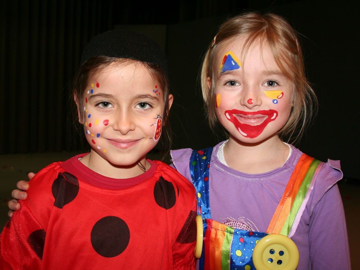 Über 500 Kinder und Erwachsene kamen zum Nenzinger Kinderfasching.