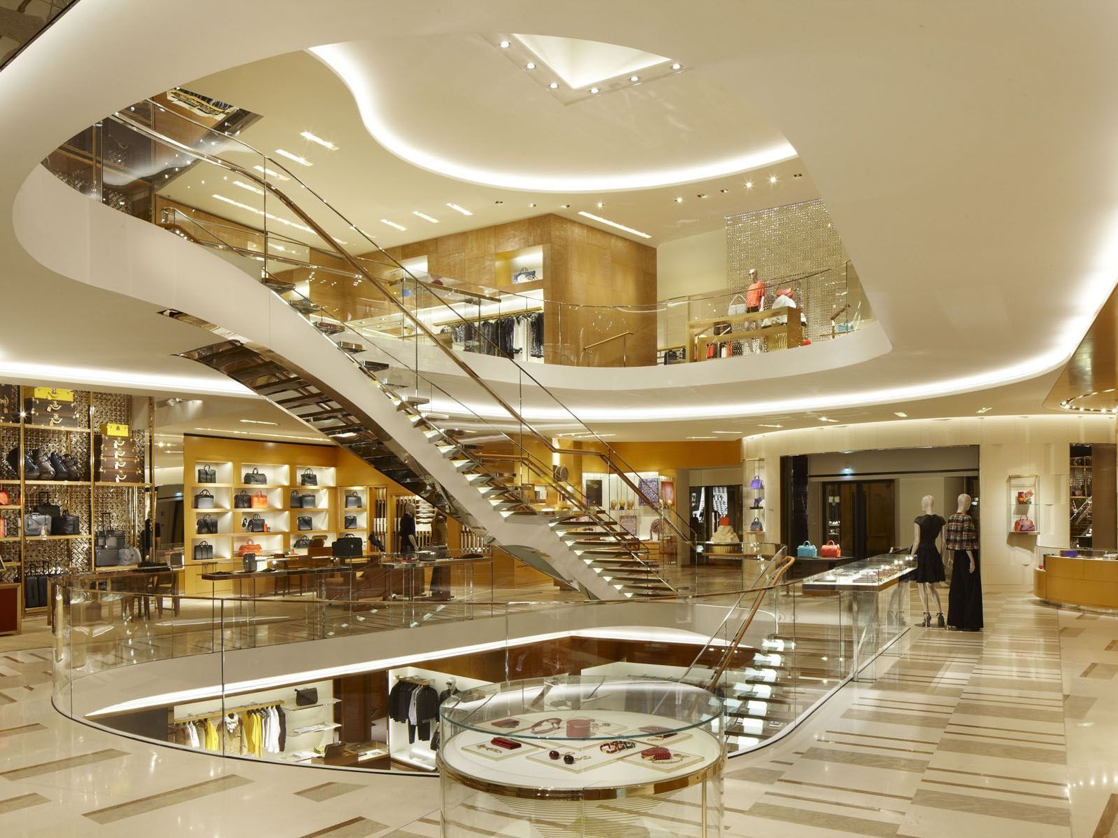 Der neue Store von Louis Vuitton - Luxus pur. Der neue Store von Louis Vuitton - Luxus pur.