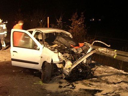 Bei dem schweren Unfall in der Steiermark kam ein Mann ums Leben Bei dem schweren Unfall in der Steiermark kam ein Mann ums Leben