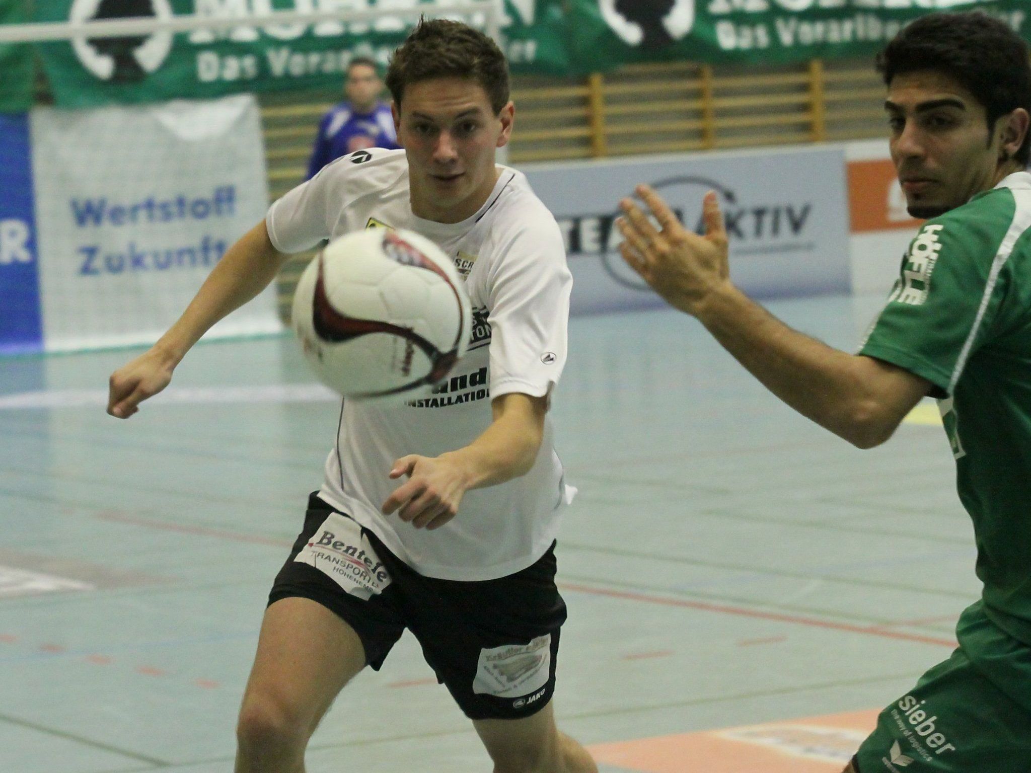 Die Masters-Vorrunde wird heute in Wolfurt abgeschlossen. Die Masters-Vorrunde wird heute in Wolfurt abgeschlossen.