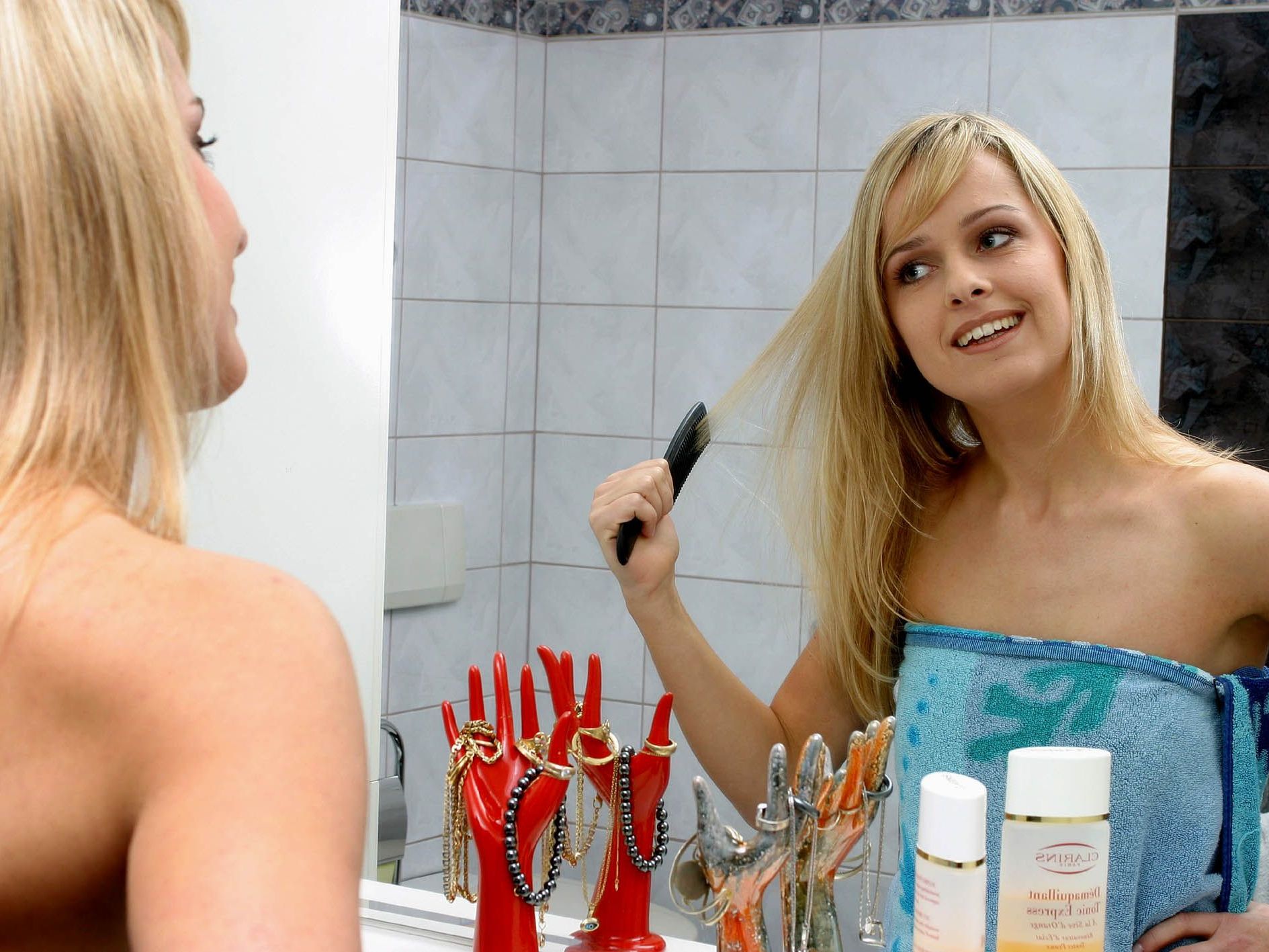 Trockenshampoo kann die Frisur retten Trockenshampoo kann die Frisur retten