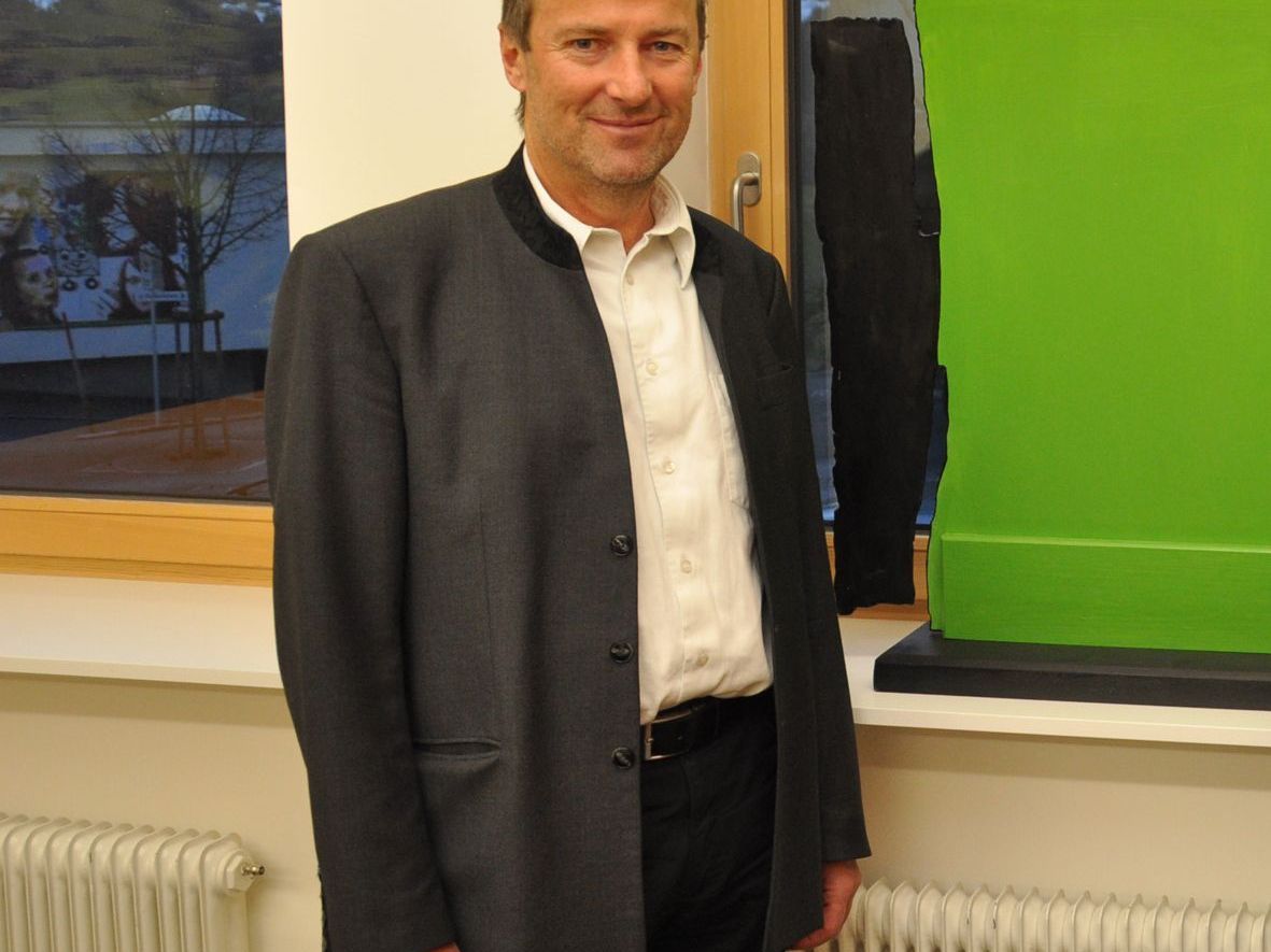 Der Langenegger Bürgermeister Georg Moosbrugger spricht in Hard über das e5-Energieprogramm. Der Langenegger Bürgermeister Georg Moosbrugger spricht in Hard über das e5-Energieprogramm.