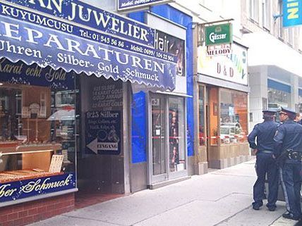 Im Juli kam es bei einem Juwelier in Wien-Margareten zu einer Schießerei. Im Juli kam es bei einem Juwelier in Wien-Margareten zu einer Schießerei.