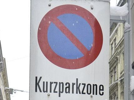 Die Wiener ÖVP und FPÖ lieferten Konzepte für die Kurzparkzonen in den Bezirken. Die Wiener ÖVP und FPÖ lieferten Konzepte für die Kurzparkzonen in den Bezirken.