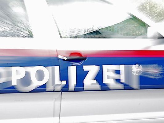 Die Polizei sucht Zeugen für den tätlichen Angriff in Au. Die Polizei sucht Zeugen für den tätlichen Angriff in Au.