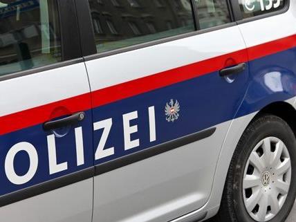 Zwei Männer wurden in Wien-Favoriten nach einem Einbruch festgenommen.