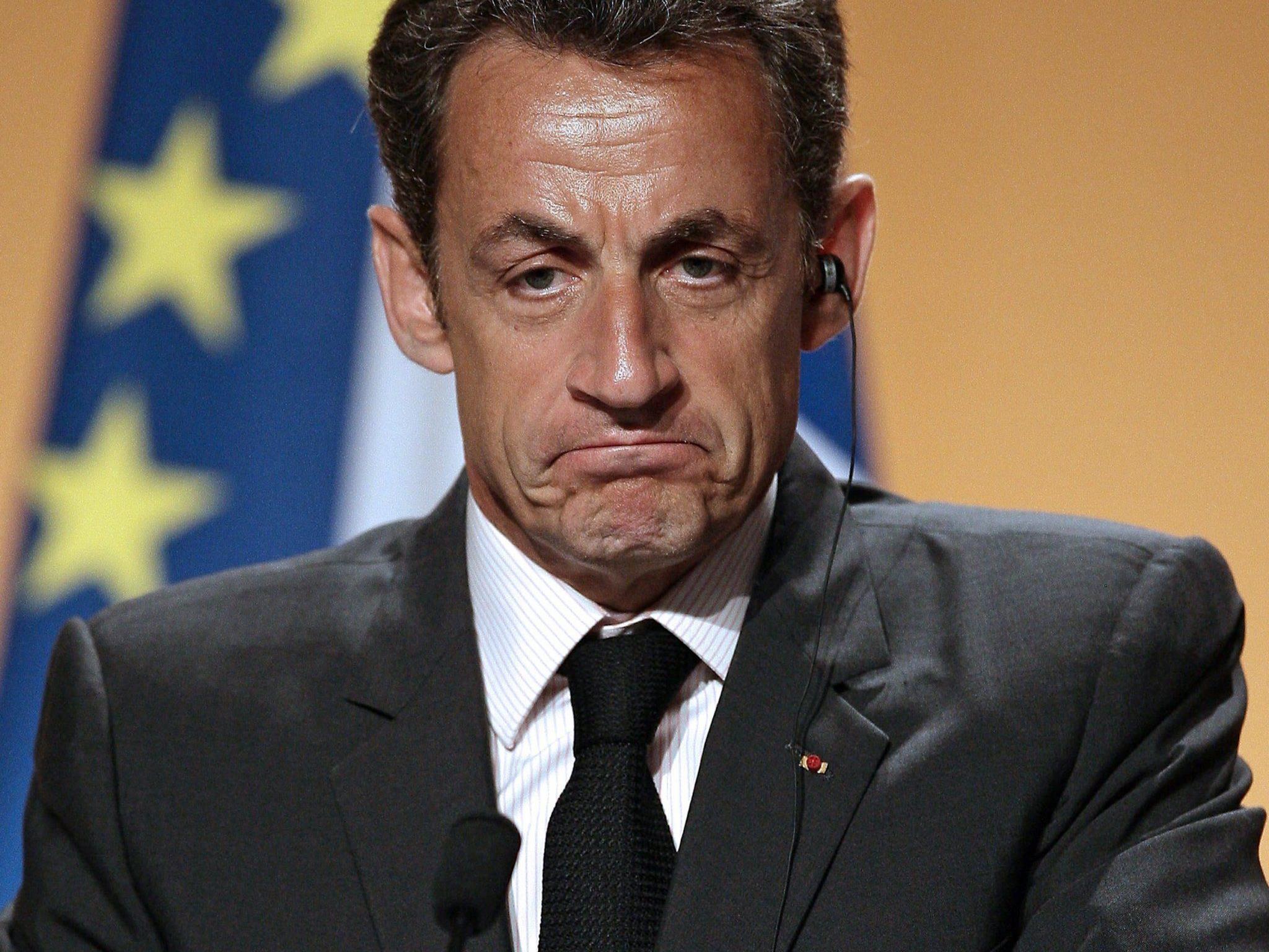 Sarkozy bestreitet die Vorwürfe.