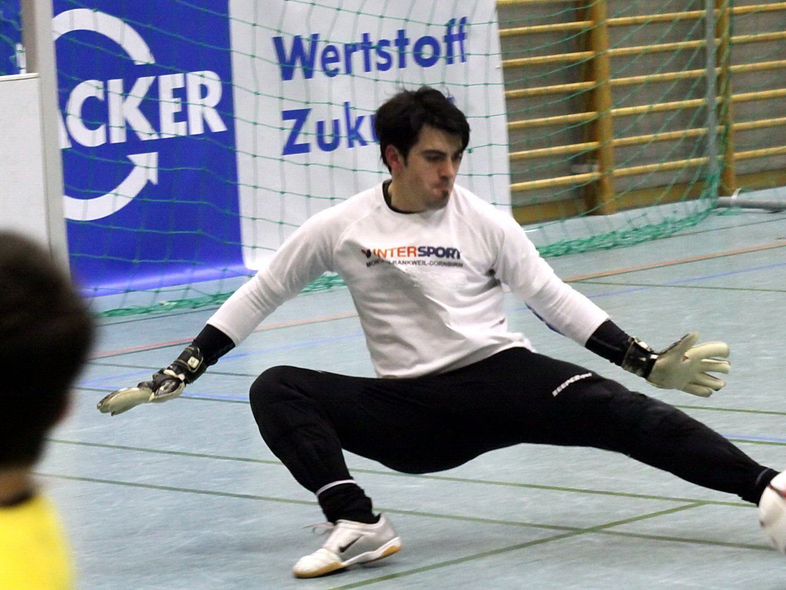Sezer Karakas spielt für Alberschwende. Sezer Karakas spielt für Alberschwende.