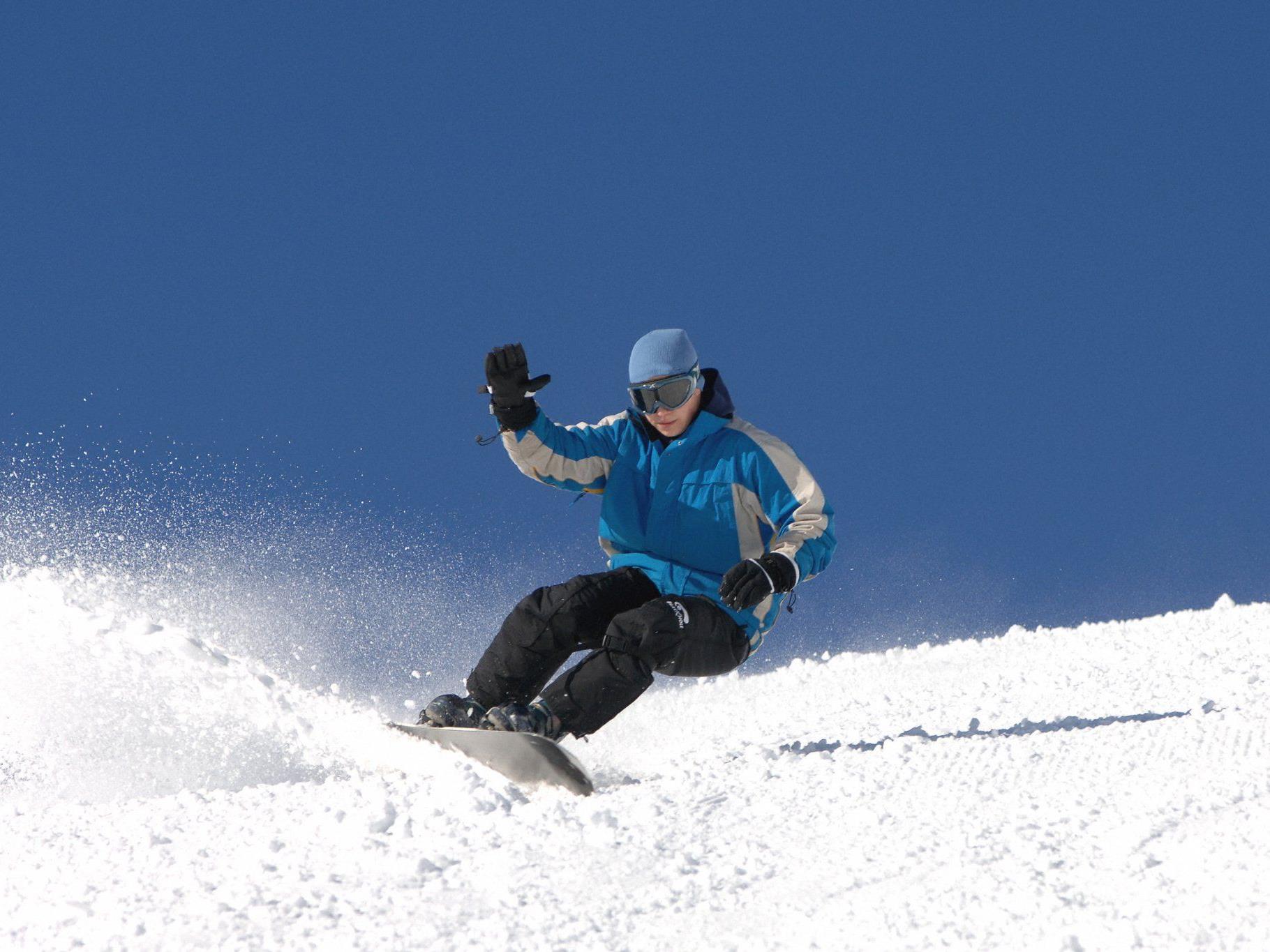 Der zehnjährige Snowboarder wurde schwer verletzt.