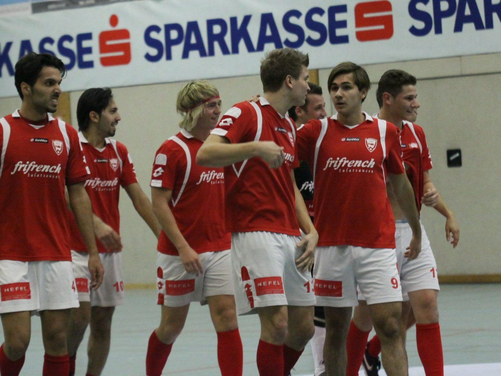 Schwarzach gewann im Halbfinale alle fünf Partien. Schwarzach gewann im Halbfinale alle fünf Partien.