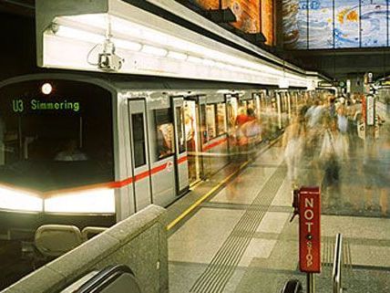Auch 2012 mehr Sicherheitgefühl in den Wiener Linien: Das ist das Motto. Auch 2012 mehr Sicherheitgefühl in den Wiener Linien: Das ist das Motto.