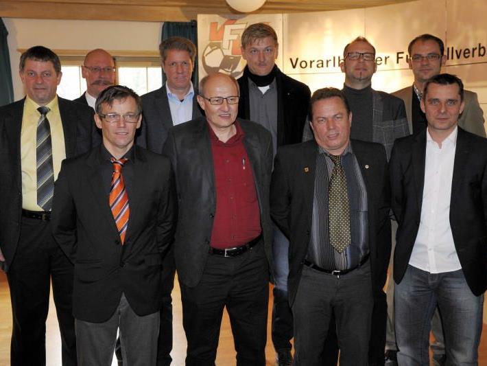 Der neugewählte Vorstand des Vorarlberger Schiedsrichterkollegiums.