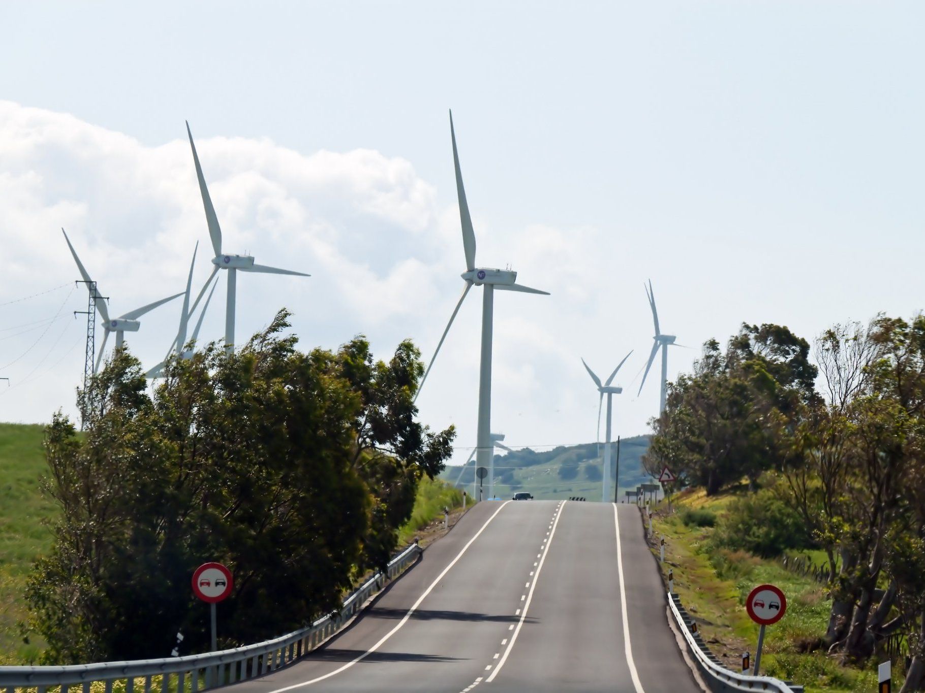 Große Räder, billige, saubere Energie: So sehen EVN und Wien Energie die Zukunft der Stromversorgung Große Räder, billige, saubere Energie: So sehen EVN und Wien Energie die Zukunft der Stromversorgung