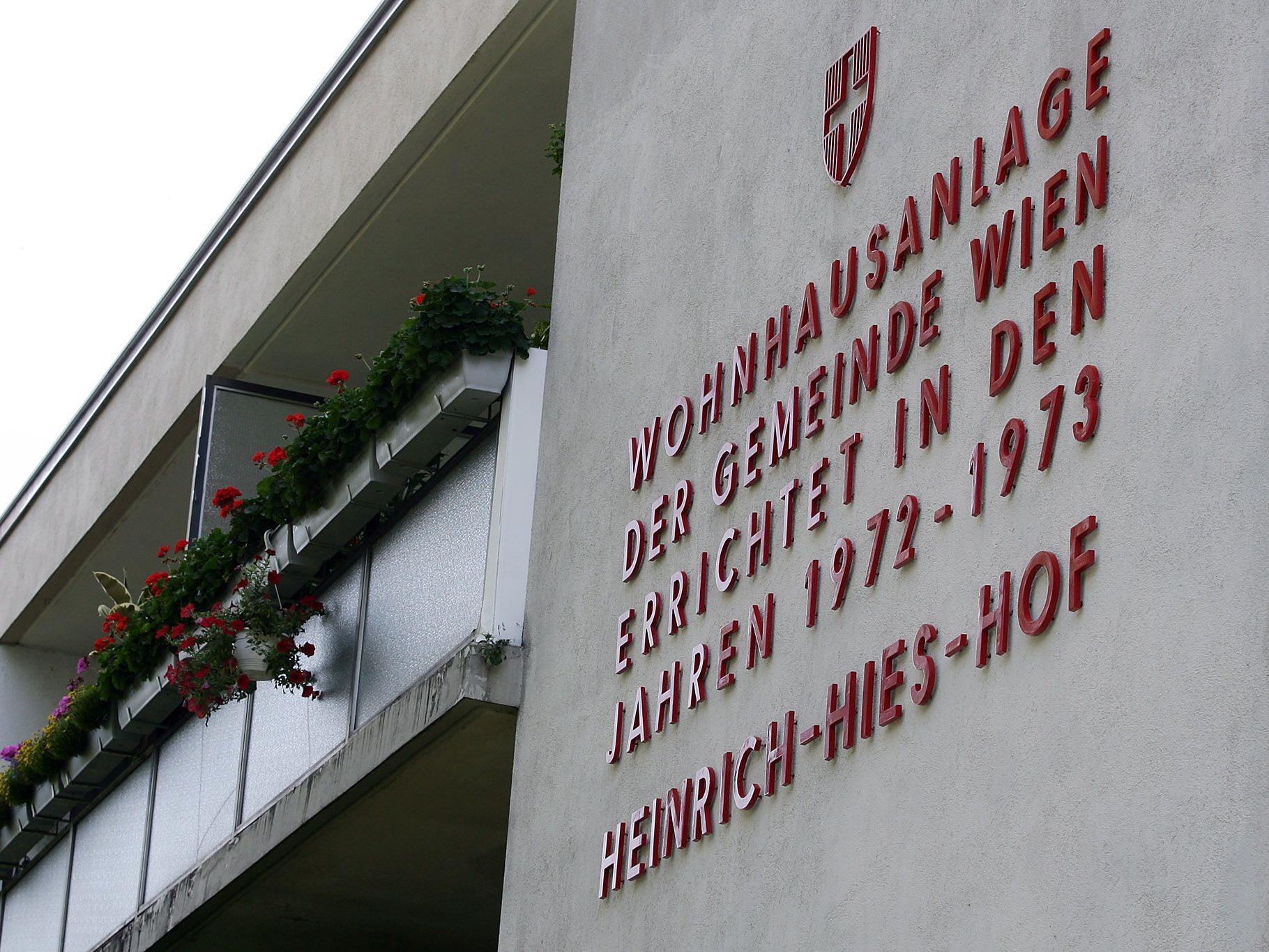 Manche Gemeindebauten von Wiener Wohnen bröckeln dem Kontrollamt zu schnell vor sich hin.