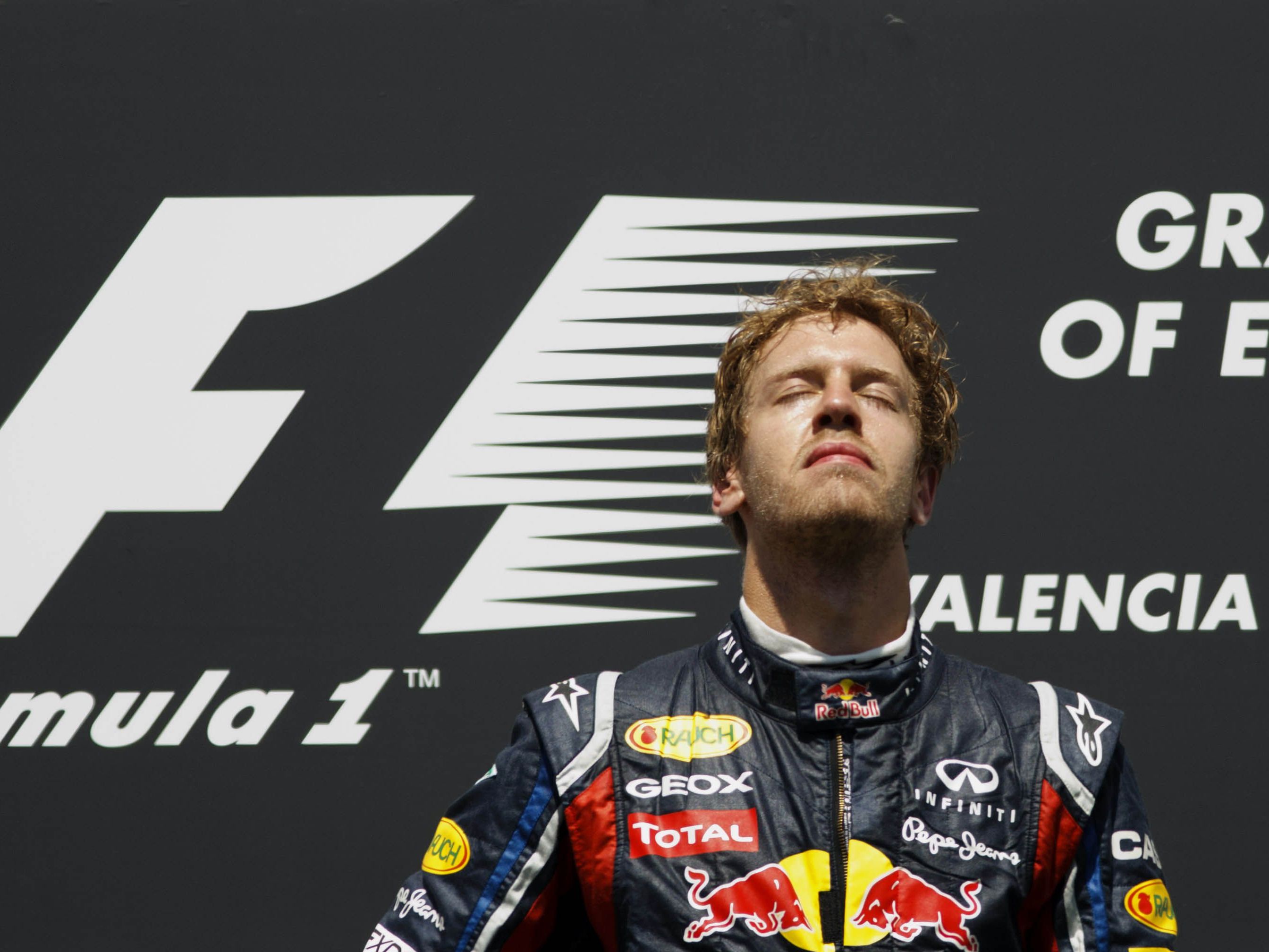 Weltmeister Vettel bei Tests in Jerez erst ab Donnerstag im Einsatz. Weltmeister Vettel bei Tests in Jerez erst ab Donnerstag im Einsatz.