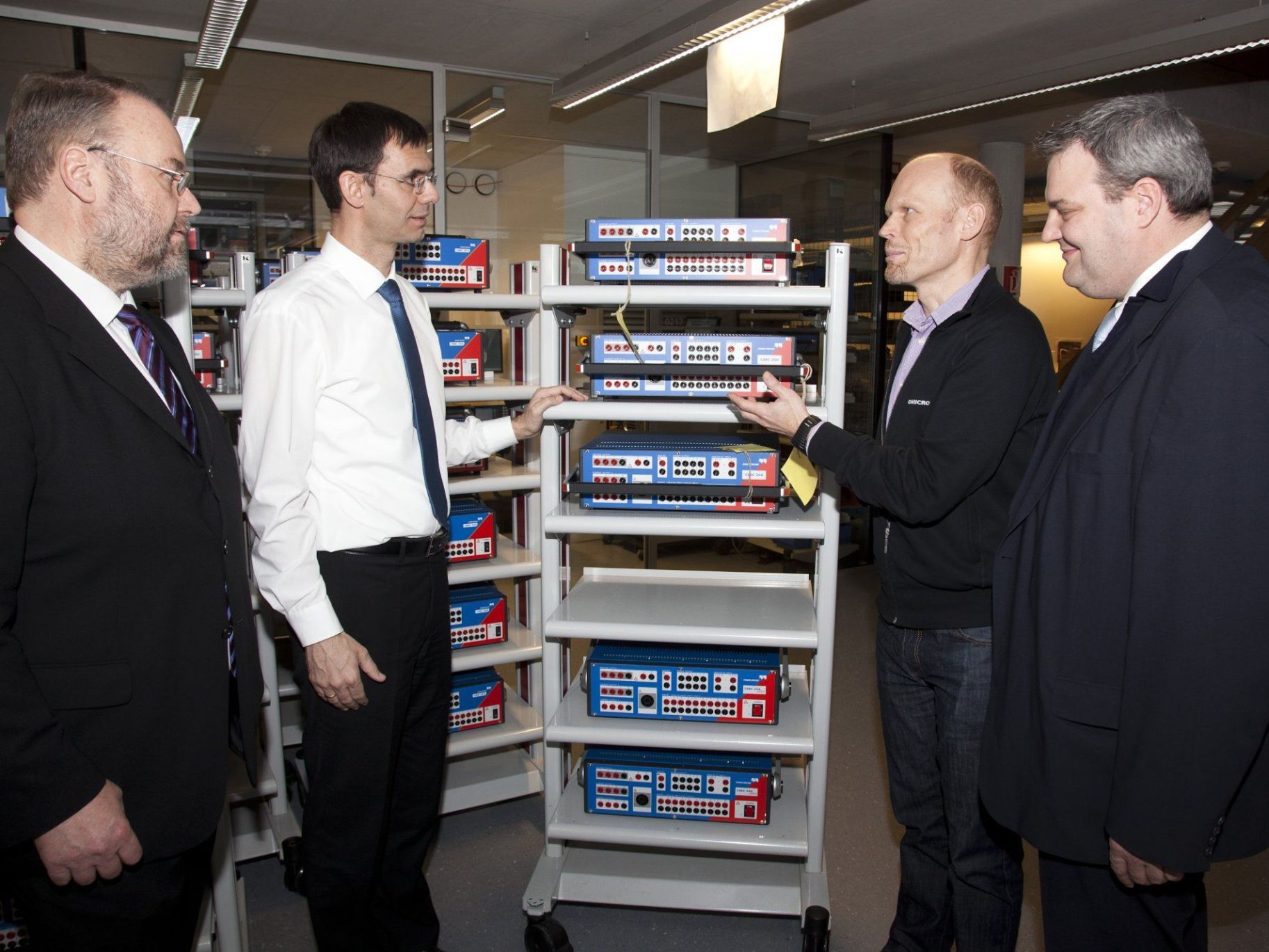 Besuch beim international tätigen Unternehmen OMICRON in Klaus. Besuch beim international tätigen Unternehmen OMICRON in Klaus.