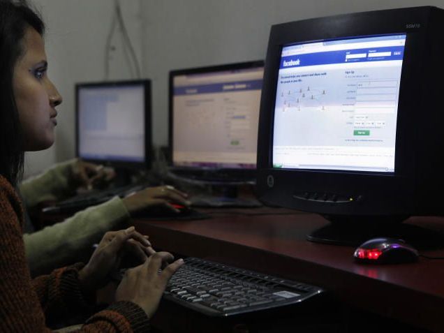 Gericht hatte Internetkonzerne angewiesen anstößige Inhalte zu entfernen Gericht hatte Internetkonzerne angewiesen anstößige Inhalte zu entfernen