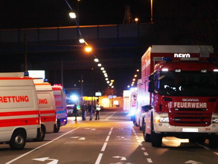 62 Verletzte und große Verkehrsbehinderungen am Dienstag Abend in Wien-Landstraße nach einem Gasleck