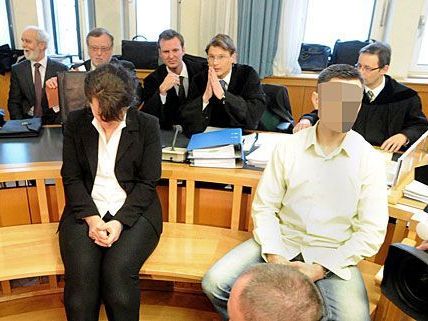 Prozessende um die Bluttat in einer Wiener Lagerhalle. Prozessende um die Bluttat in einer Wiener Lagerhalle.
