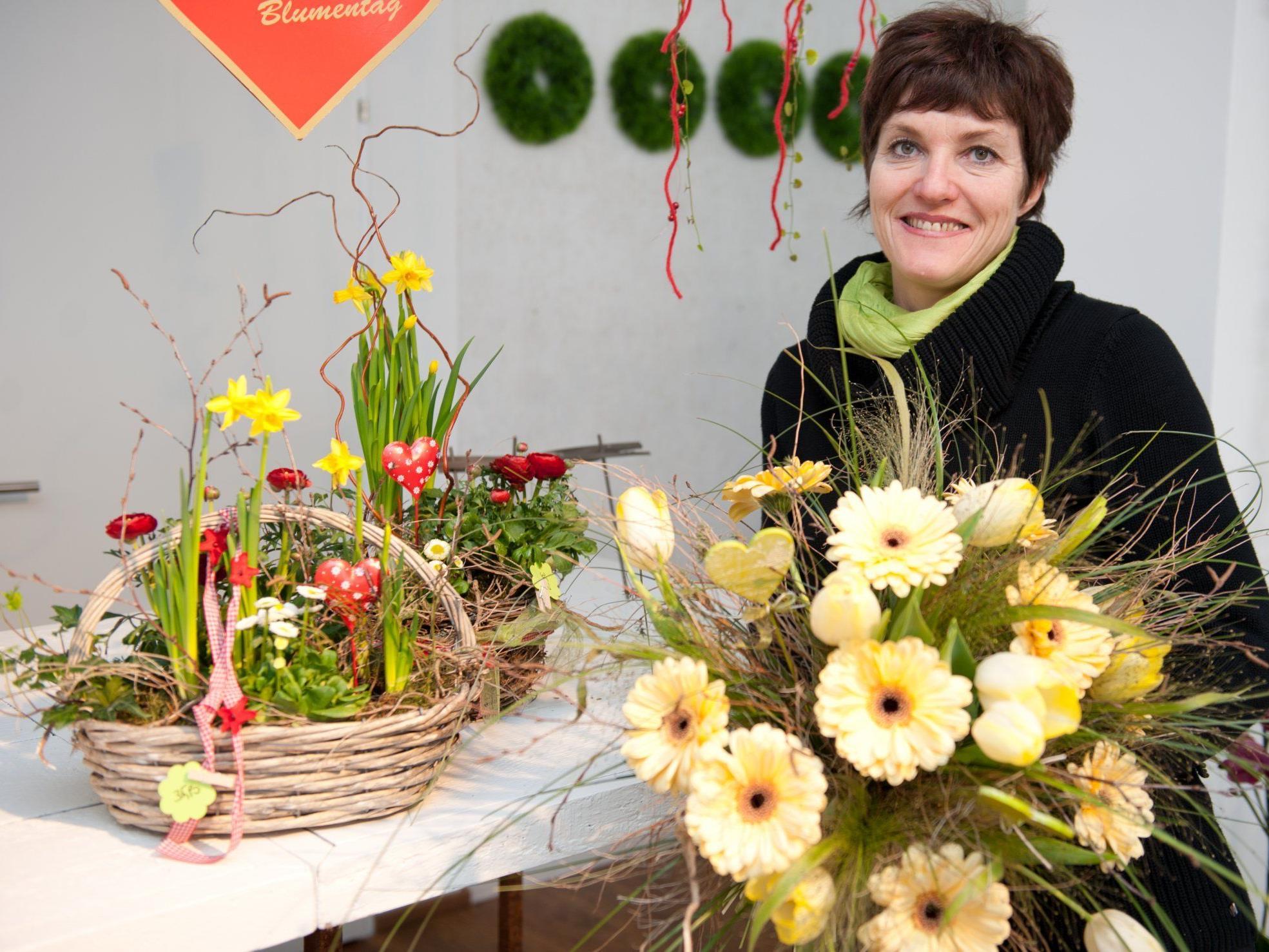 Auch nach 30 Jahren als Floristin freut sich Marietta Sprenger über rote Rosen zum Valentinstag.