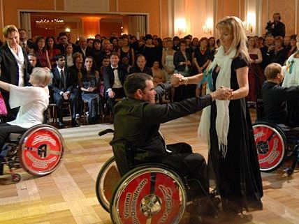 Die Tanzeinlagen des Vienna Rolli-Dancedreams bilden einen Höhepunkt beim vollständig barrierefreien Diversity Ball