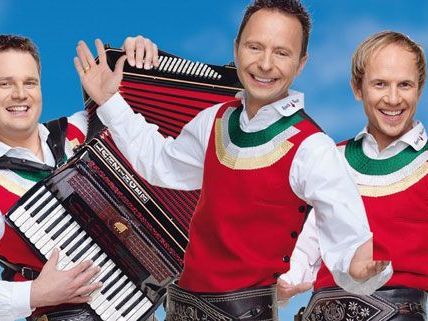 Auch die Jungen Zillertaler kämpfen um den Amadeus Award 2012. Auch die Jungen Zillertaler kämpfen um den Amadeus Award 2012.
