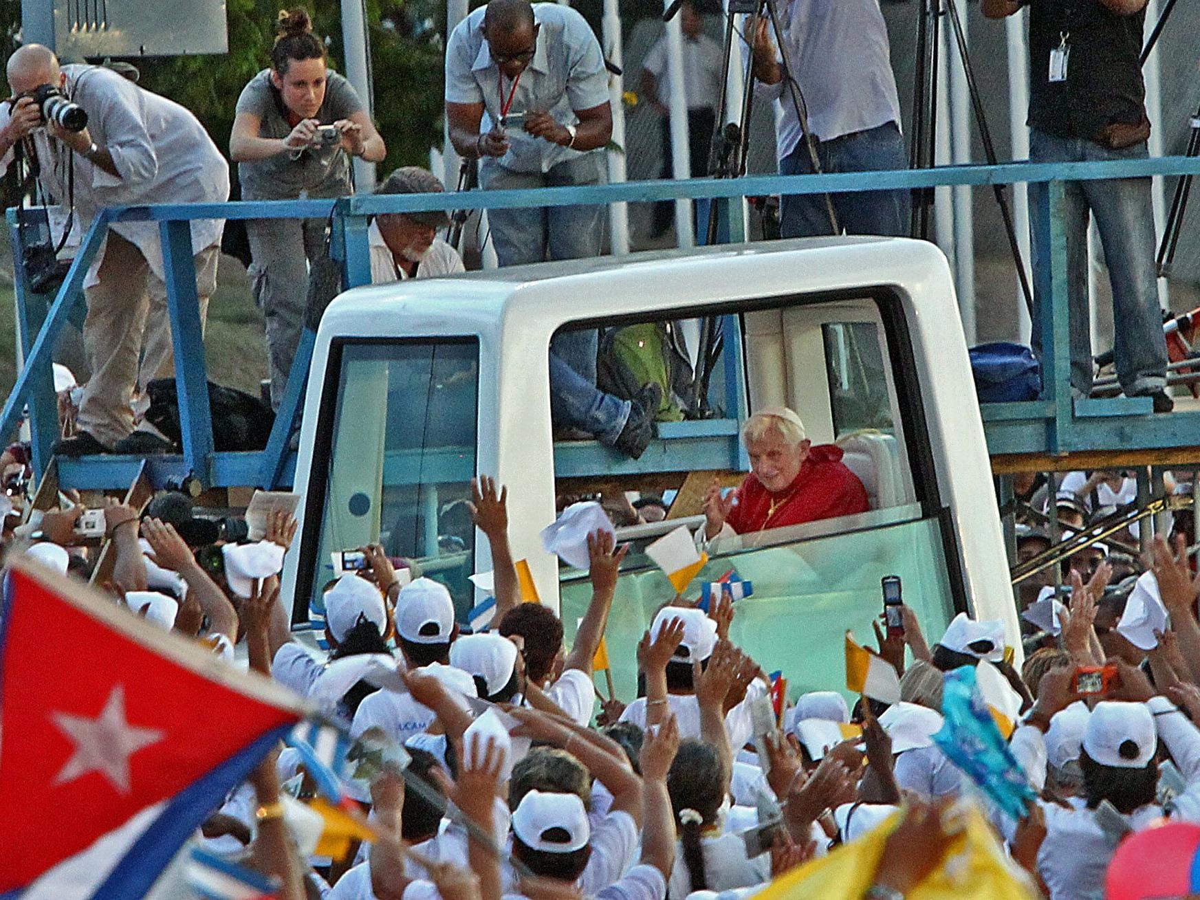 Tausende kamen, um den Papst in Kuba zu sehen.