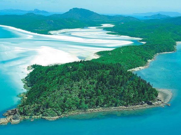 Die Whitsundays - eine Gruppe von 74 meist unbewohnten Inseln Die Whitsundays - eine Gruppe von 74 meist unbewohnten Inseln