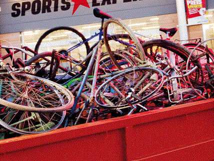 Bis zu 300 Euro für sein altes Rad kann man sich im Rahmen der "Bikeverschrottung 2012" bei Sports Experts holen.