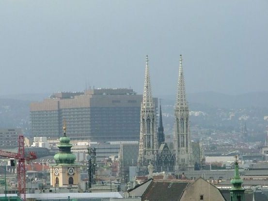 Im AKH Wien fliegen weiter die (Putz)Fetzen Im AKH Wien fliegen weiter die (Putz)Fetzen