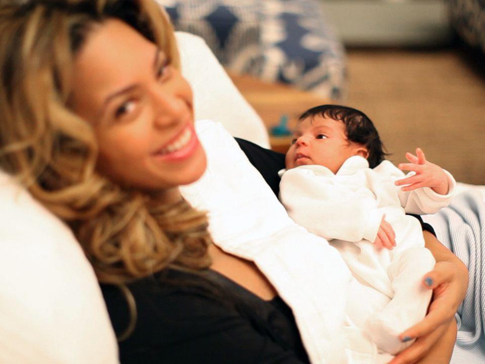 Beyonce mit Töchterchen "Blue Ivy".