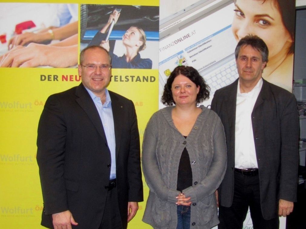 v.l.n.r.: Ing. Charly Lang, Alexandra Hosp, Mag. Peter Geiger v.l.n.r.: Ing. Charly Lang, Alexandra Hosp, Mag. Peter Geiger