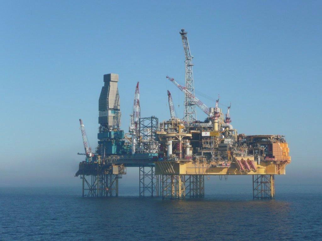 Der Energiekonzern Total hat bereits mehr als einen Monat vor Bekanntwerden des Gaslecks an seiner "Elgin"-Plattform Probleme bei der Gasförderung in der betroffenen Bohrung festgestellt.