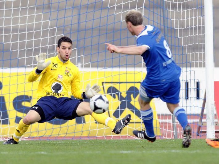 SC Bregenz holt im Heimspiel gegen Saalfelden nur einen Punkt. SC Bregenz holt im Heimspiel gegen Saalfelden nur einen Punkt.