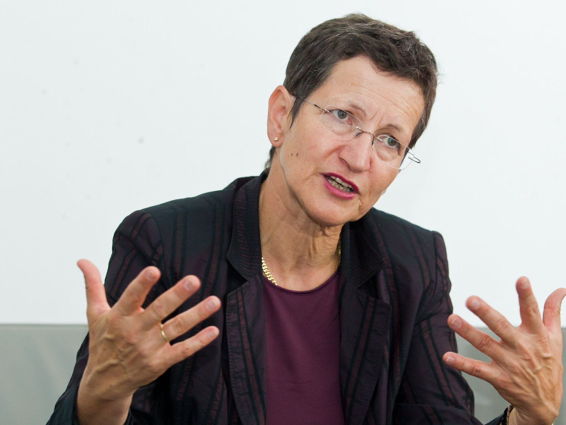 Land unterstützt auch heuer bewährtes Kinderbetreuungsangebot "Frau Holle" Land unterstützt auch heuer bewährtes Kinderbetreuungsangebot "Frau Holle"
