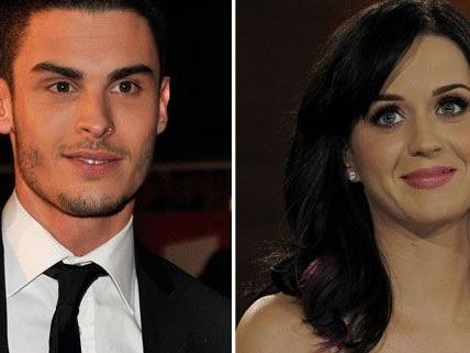 Gerüchte werden offiziell bestätigt: Katy Perry und Baptiste Giabiconi sind ein Paar.