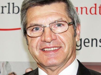 Landesrat Stemer: Schule und Wirtschaft sind wichtige Partner Landesrat Stemer: Schule und Wirtschaft sind wichtige Partner
