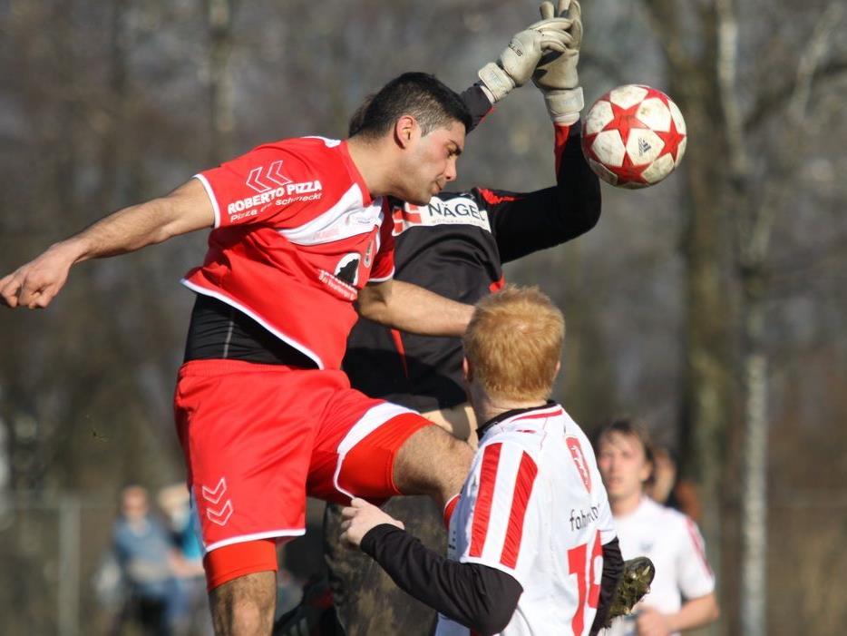 Direnc Borihan traf im Doppelpack für FC Mohren Dornbirn, die Rothosen siegten 4:0.
