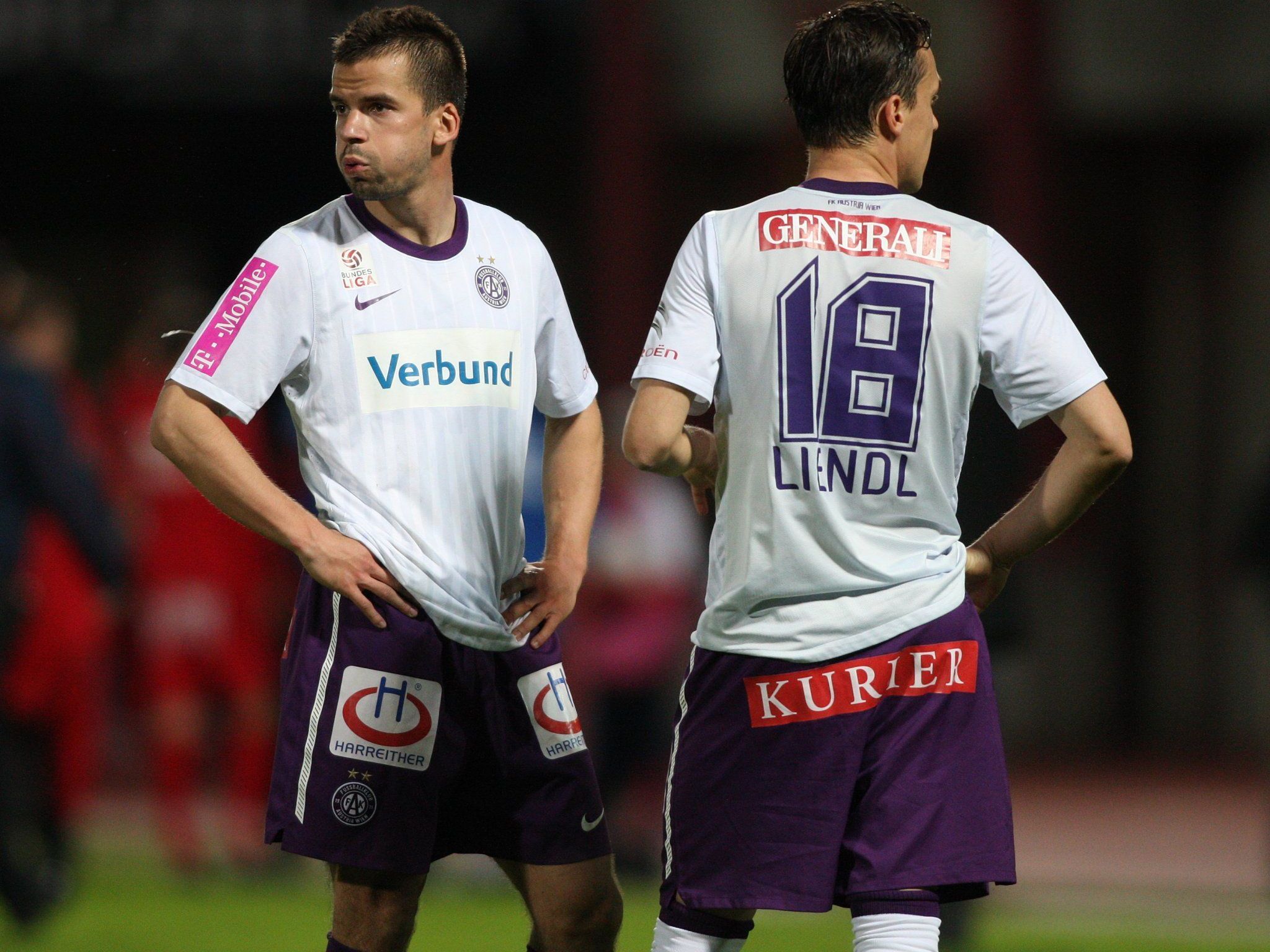 Austria Wien blamierte sich in Kapfenberg und verlor mit 0:1. Austria Wien blamierte sich in Kapfenberg und verlor mit 0:1.