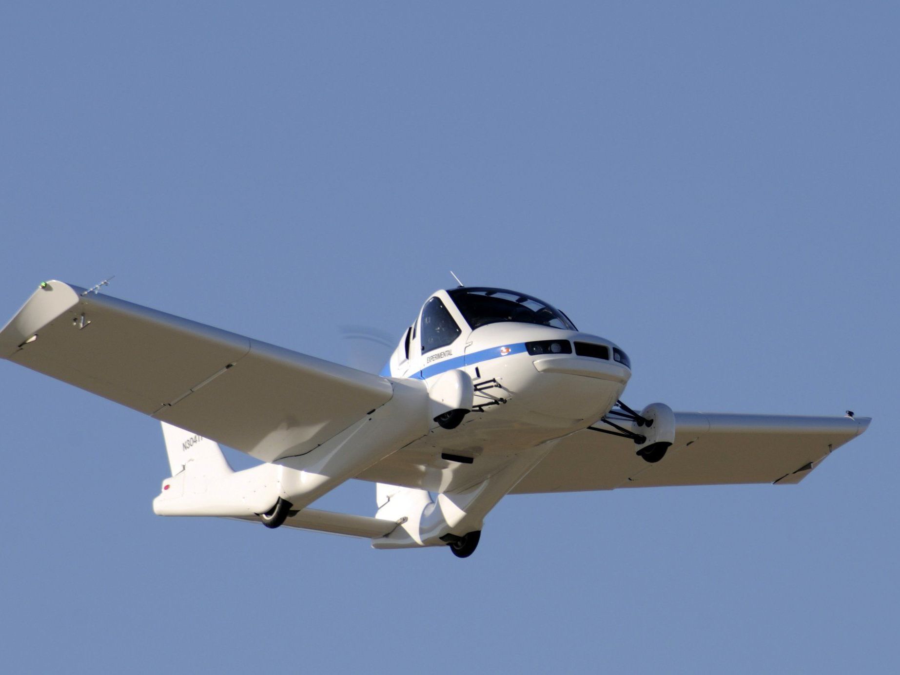 Prototyp absolvierte ersten Testflug. Prototyp absolvierte ersten Testflug.