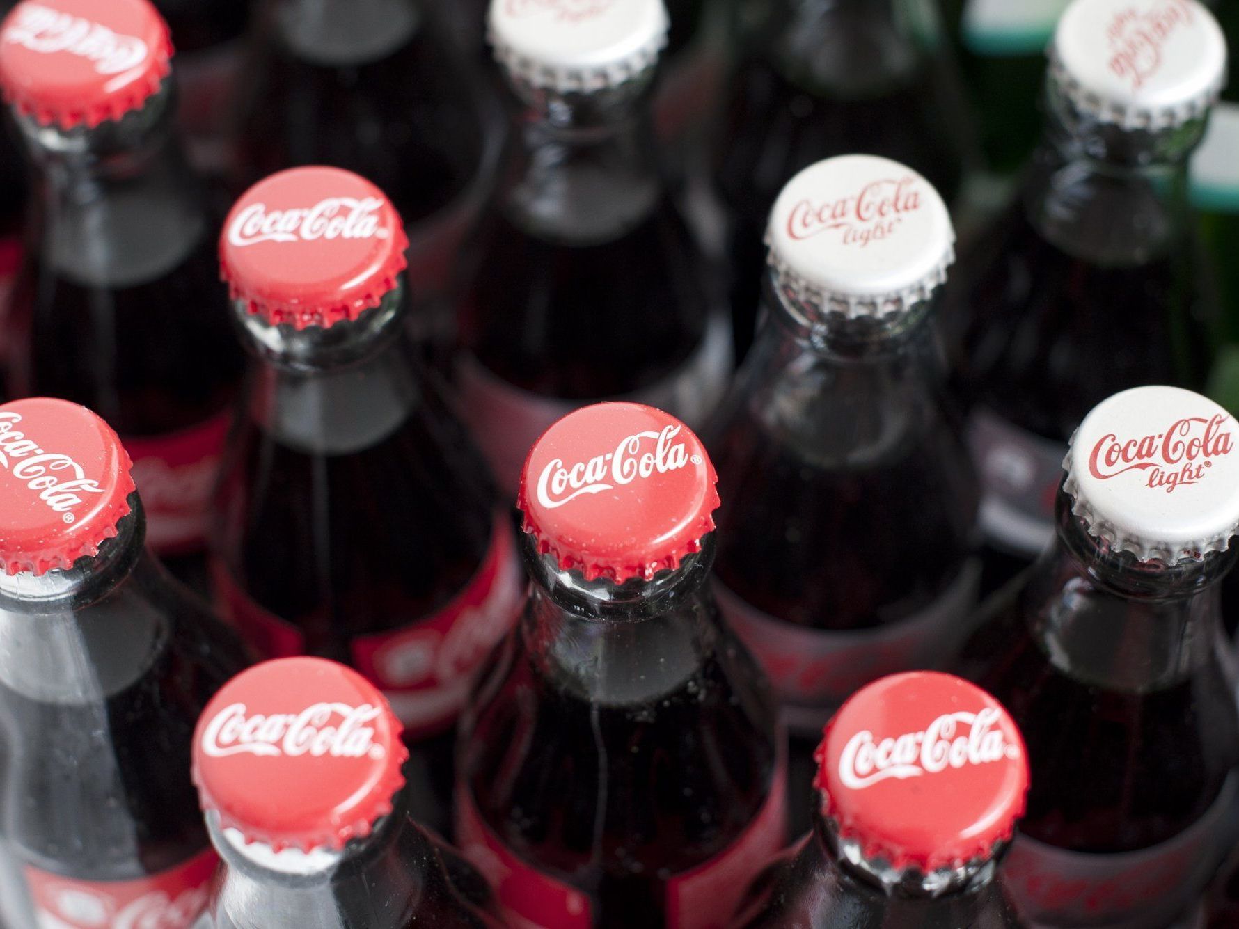 Eine Coca-Cola-Sprecherin bestätigte die vorübergehende Fabrikschließung. Eine Coca-Cola-Sprecherin bestätigte die vorübergehende Fabrikschließung.