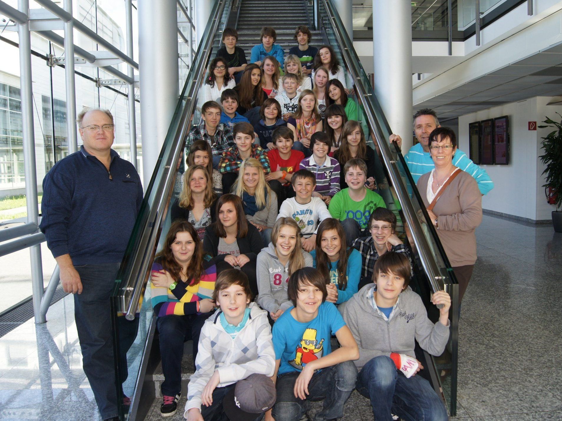 Schülerinnen und Schüler der VMS Klostertal zu Besuch im Medienhaus. Schülerinnen und Schüler der VMS Klostertal zu Besuch im Medienhaus.