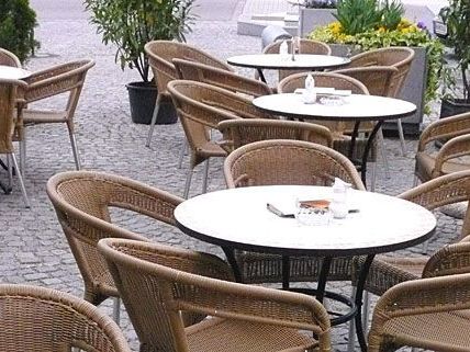 In einem Gastgarten in Wieden trieben Trickdiebe ihr Unwesen In einem Gastgarten in Wieden trieben Trickdiebe ihr Unwesen