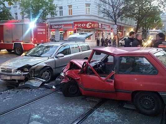 Unser Leserreporter wurde am Montag Zeuge eines Verkehrsunfalls in Rudolfsheim-Fünfhaus