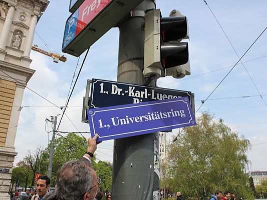 Die Grünen luden schon am Freitag zur symbolischen Umbenennung vom Dr. Karl-Lueger-Ring Die Grünen luden schon am Freitag zur symbolischen Umbenennung vom Dr. Karl-Lueger-Ring