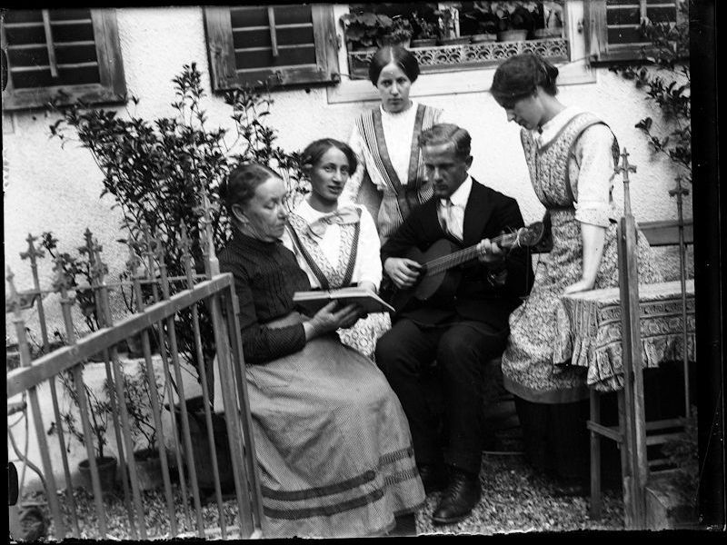 Alte Ansichten aus dem Montafon sind bei der Ausstellung "Vorarlberger Lebenswelten" im Heimatmuseum Schruns zu sehen Alte Ansichten aus dem Montafon sind bei der Ausstellung "Vorarlberger Lebenswelten" im Heimatmuseum Schruns zu sehen