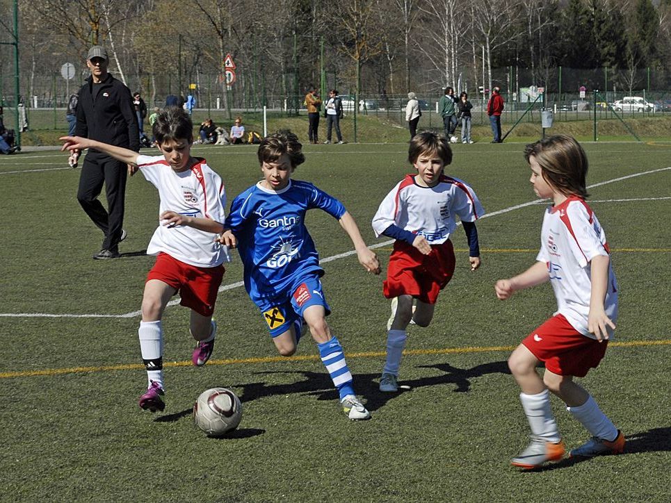 Vorbereitungsspiel der SPG Montafon U12 gegen den FC Thüringen U12 am 31. März 2012 in Schruns Vorbereitungsspiel der SPG Montafon U12 gegen den FC Thüringen U12 am 31. März 2012 in Schruns