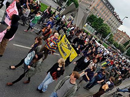 Am Samstag finden gleich zwei Protestmärsche in Wien statt. Am Samstag finden gleich zwei Protestmärsche in Wien statt.