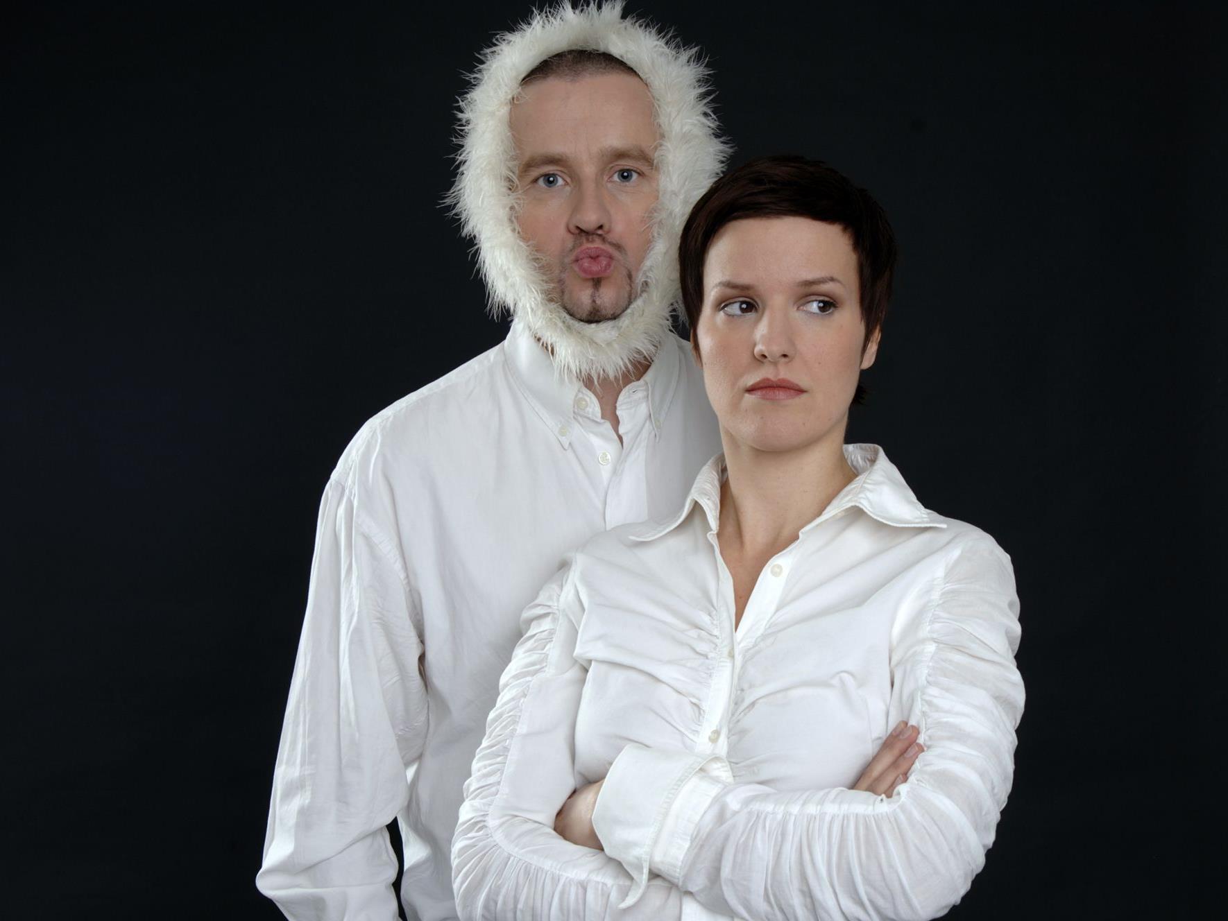 Sängerin Agnes Heginger und Gitarrist Klaus Winerroither konzertieren in Nüziders.