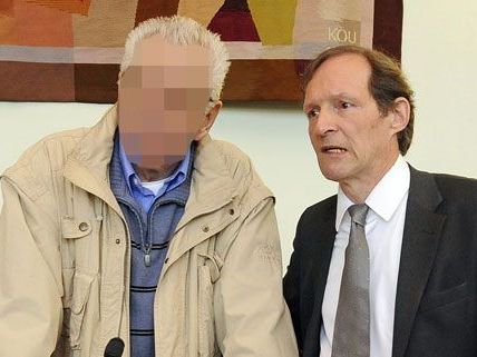 Am Mittwoche hat der "Eurofinanz"-Prozess in Wiener Neustadt Begonnen. Am Mittwoche hat der "Eurofinanz"-Prozess in Wiener Neustadt Begonnen.